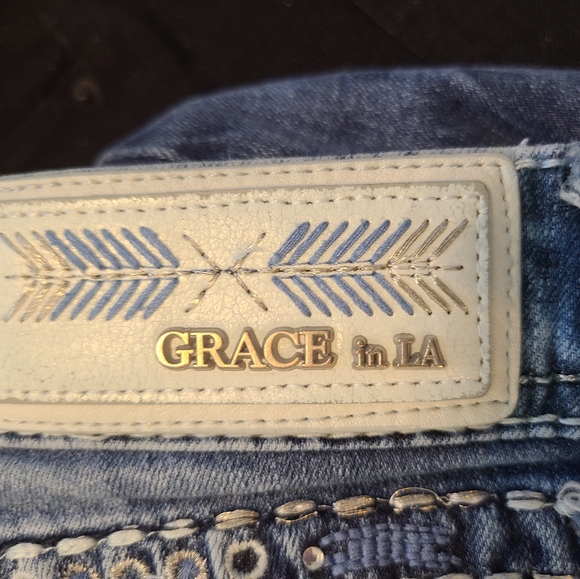 Grace in LA jeans - Picture 10 of 16